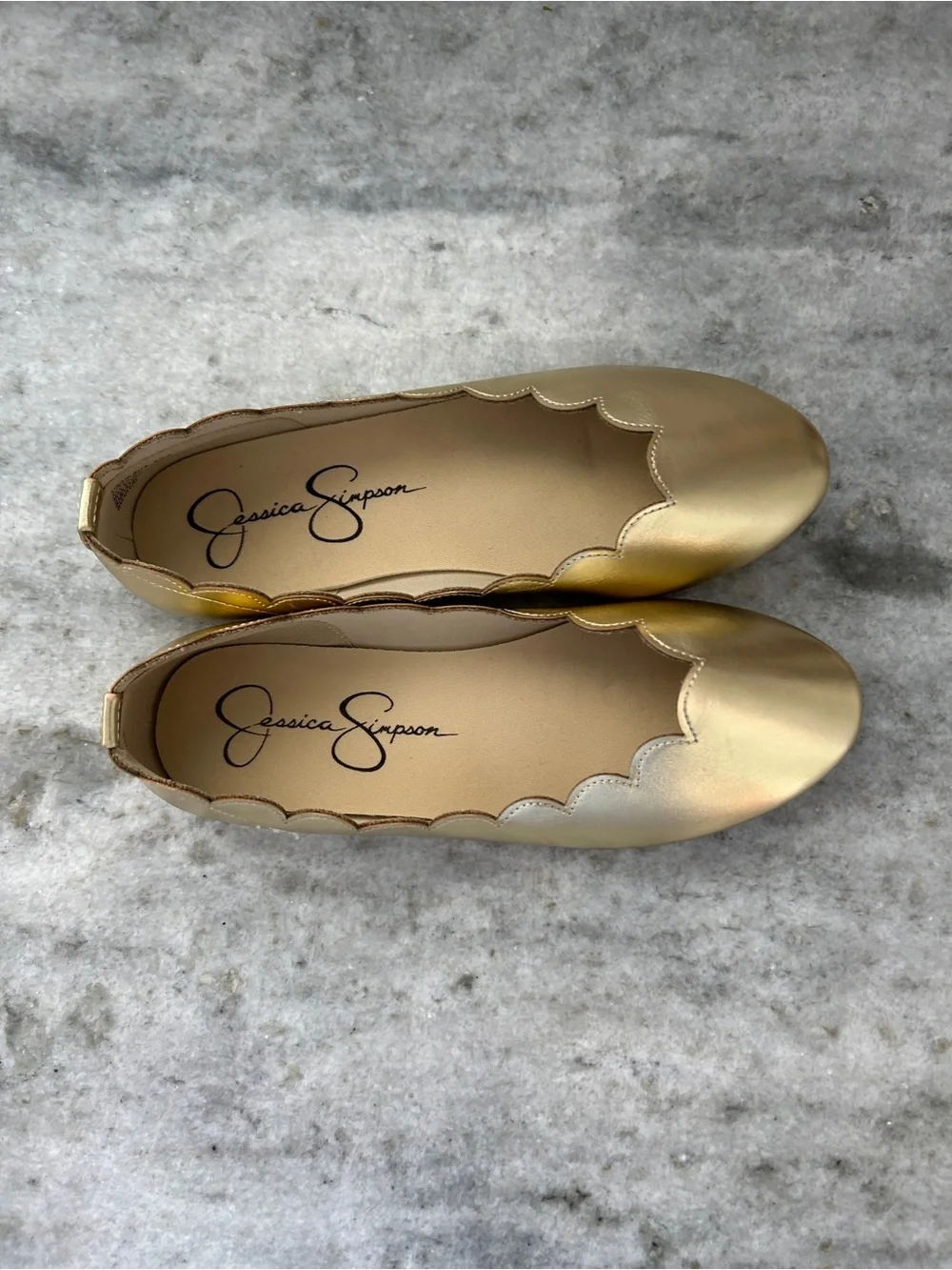 Jessica Simpson Gold Scalloped Ballet Flats Size 4